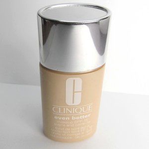 CLINIQUE Foundation 19 Clove Even Better